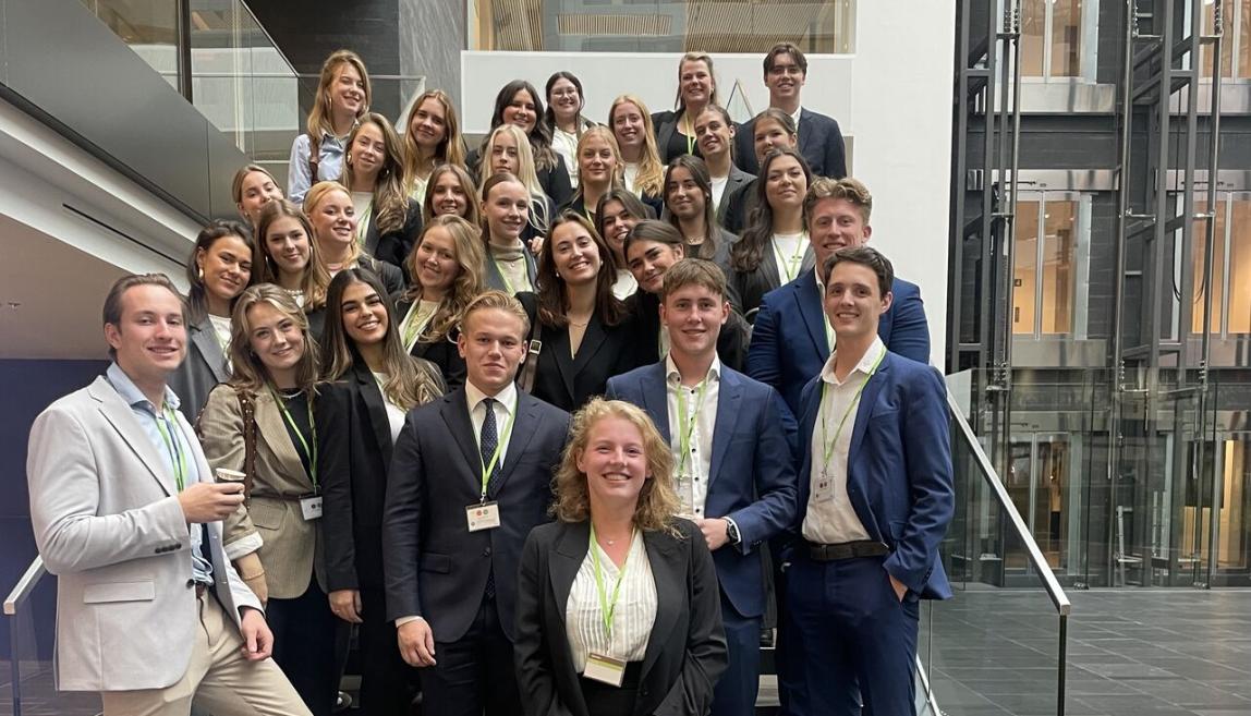 FM Brussels field trip Fall 2025 group picture of year 3 students