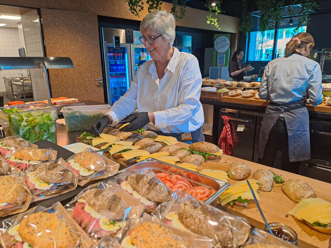 BUas conducts research into healthier food in workplace canteens